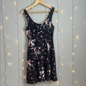 Women’s Black Floral Dress